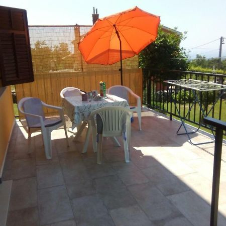 Apartman Knapic Коромачно Екстер'єр фото